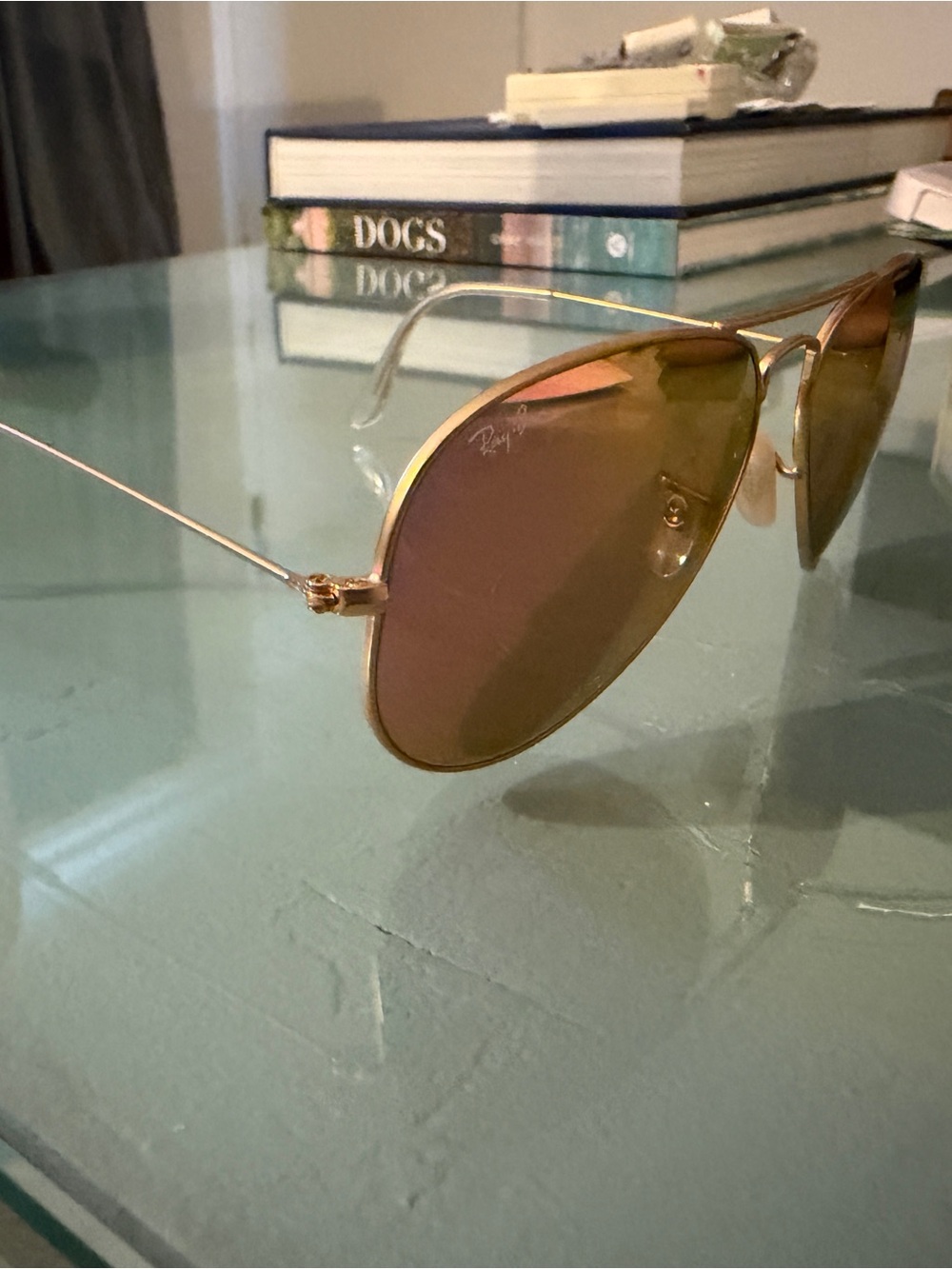 Gold Ray-Ban Aviator Sunglasses with Pink Mirrored Lenses - Picture 2 of 4